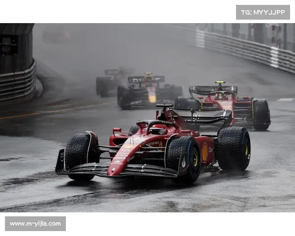 F1赛事穿越摩纳哥游艇码头，周边资产总值超10亿美元